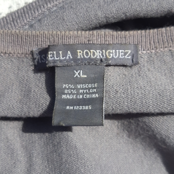 Lace Collared Sweater 207 - Picture 4 of 4